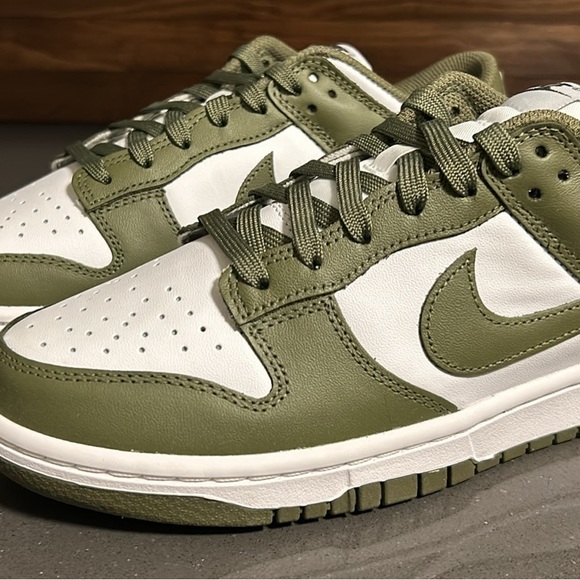 Nike Dunk Low Medium Olive Various Sizes - Picture 4 of 8